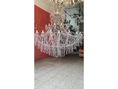 Lustre César