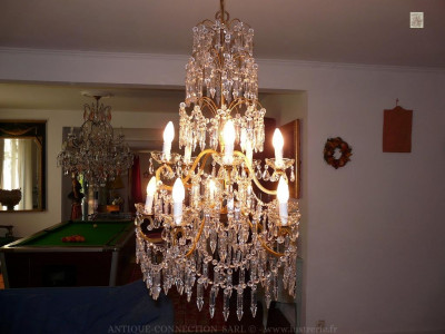Chandelier with drops Ø 65 cm
