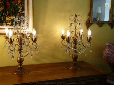 A pair of crystal Girandole