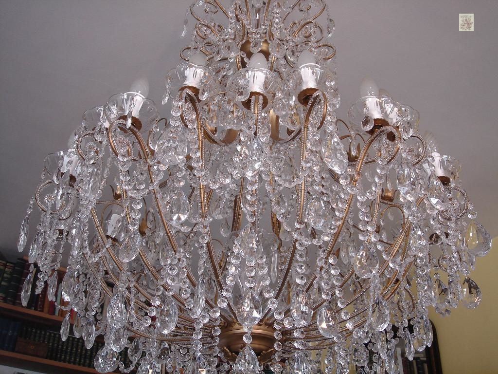 lustre ancien de cristal